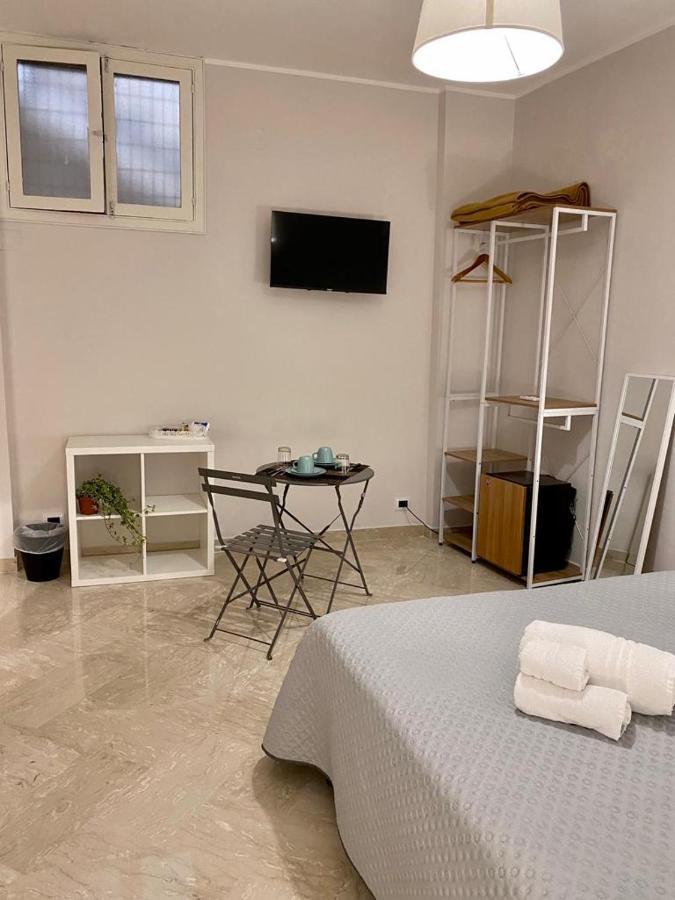 Ginevra Rooms Bari Exteriör bild