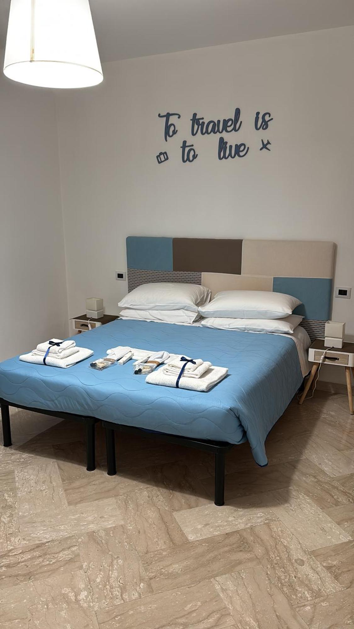 Ginevra Rooms Bari Exteriör bild