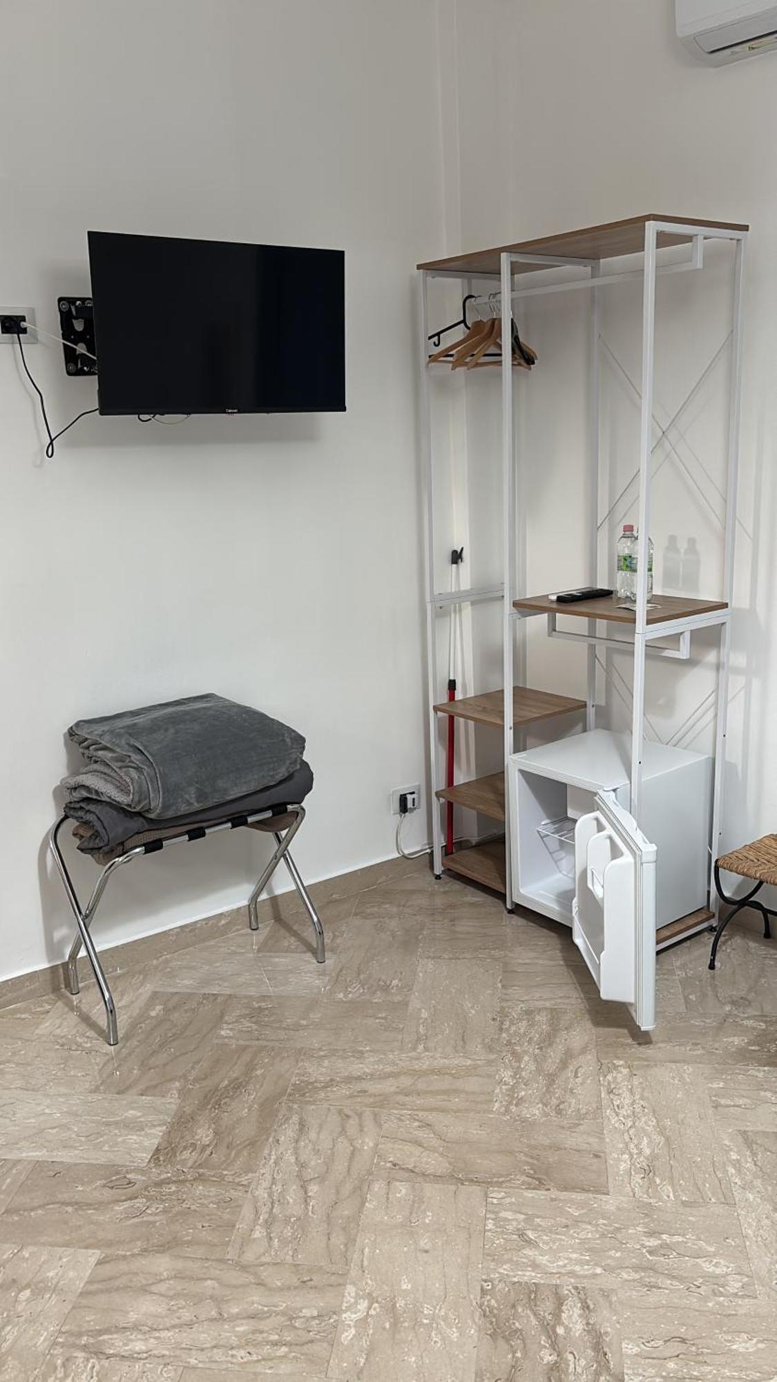 Ginevra Rooms Bari Exteriör bild
